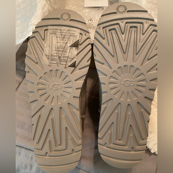 Brand new in box UGG Classic Ultra Mini- Goat. Ships out same or next day! - Picture 16 of 16